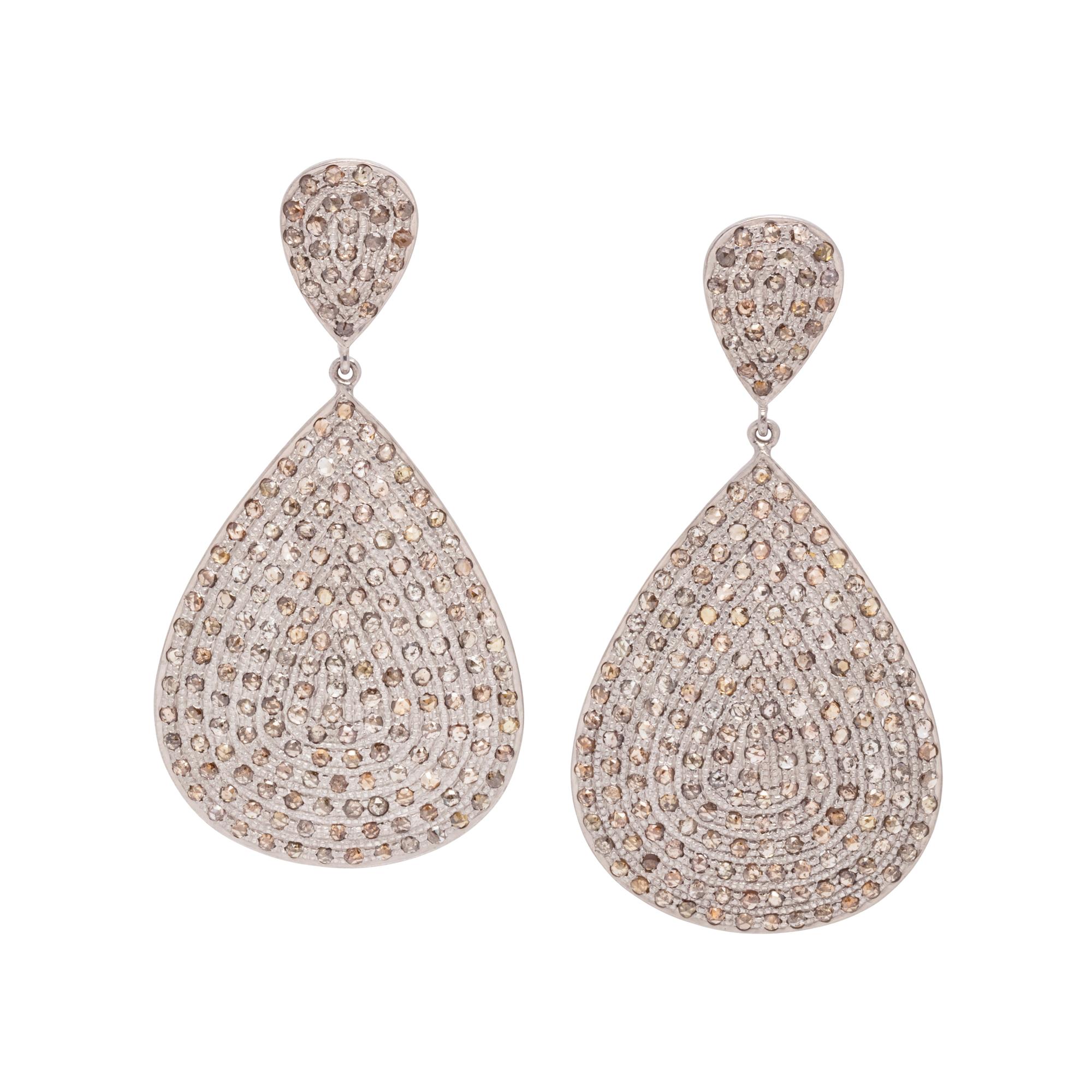 COLORED DIAMOND EARRINGS
