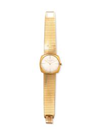 BAUME & MERCIER, YELLOW GOLD WRISTWATCH
