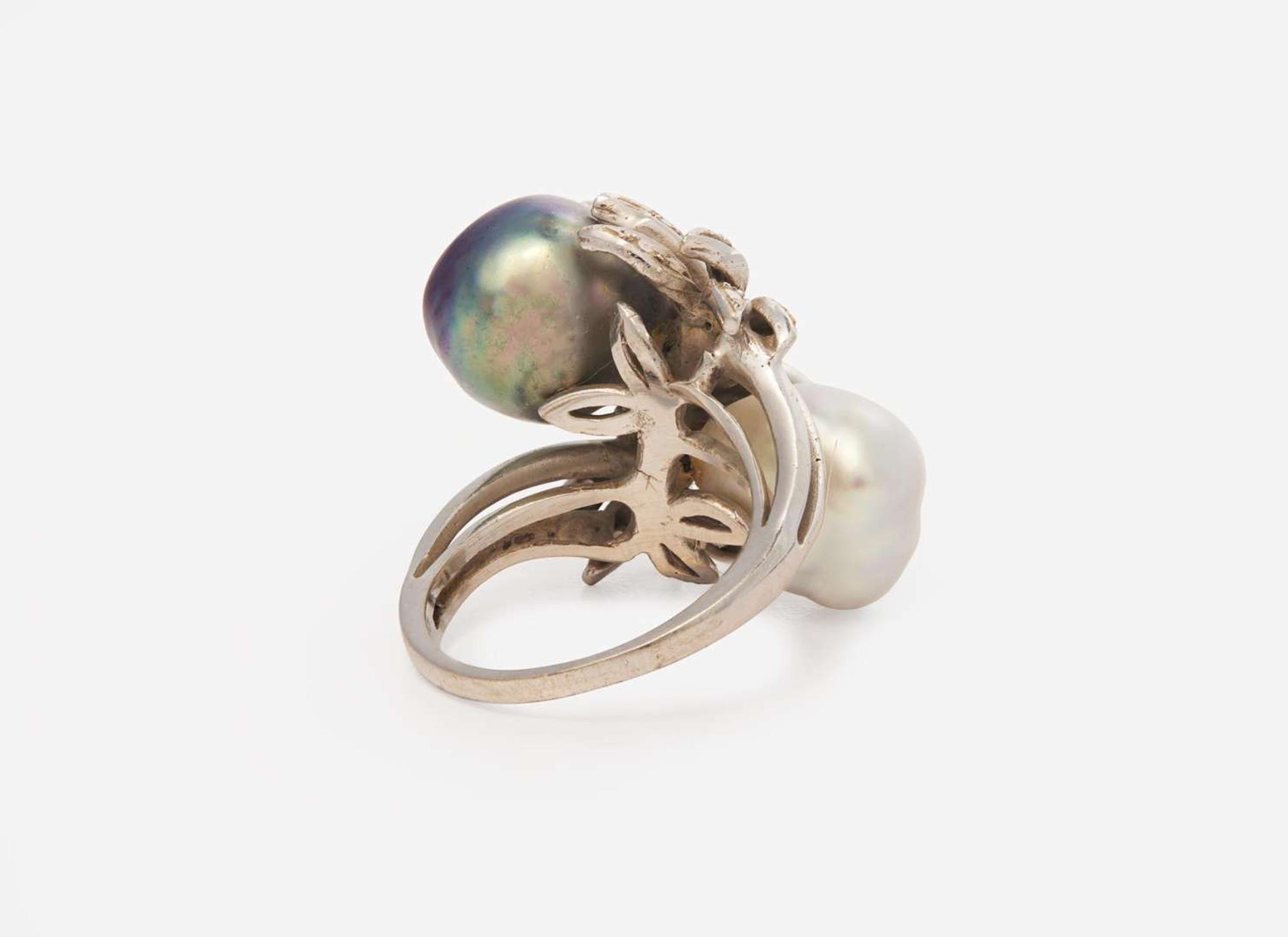 A Ladies White Gold and South Sea Pearl Ring
