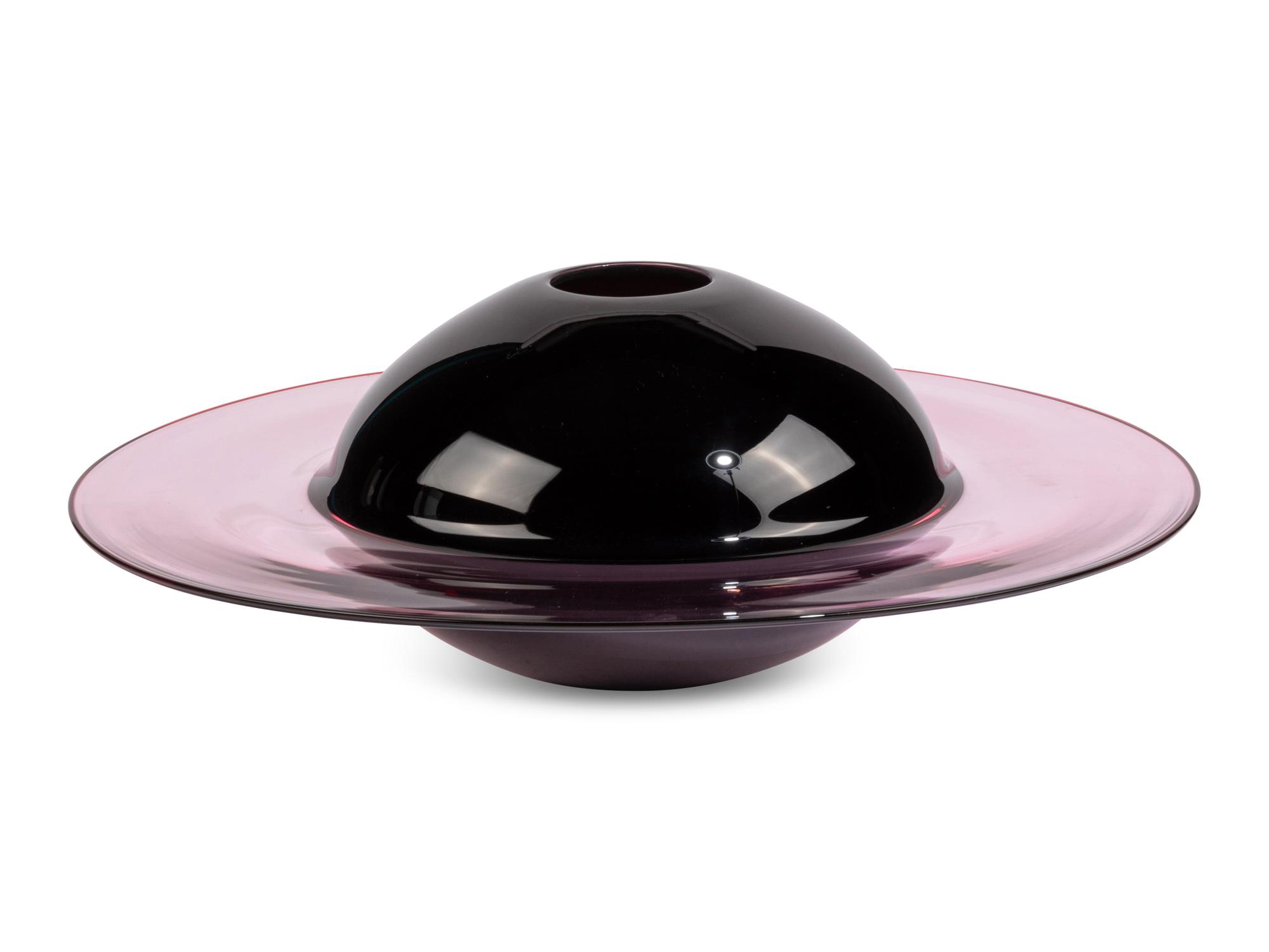 Saturn Vase, 1987