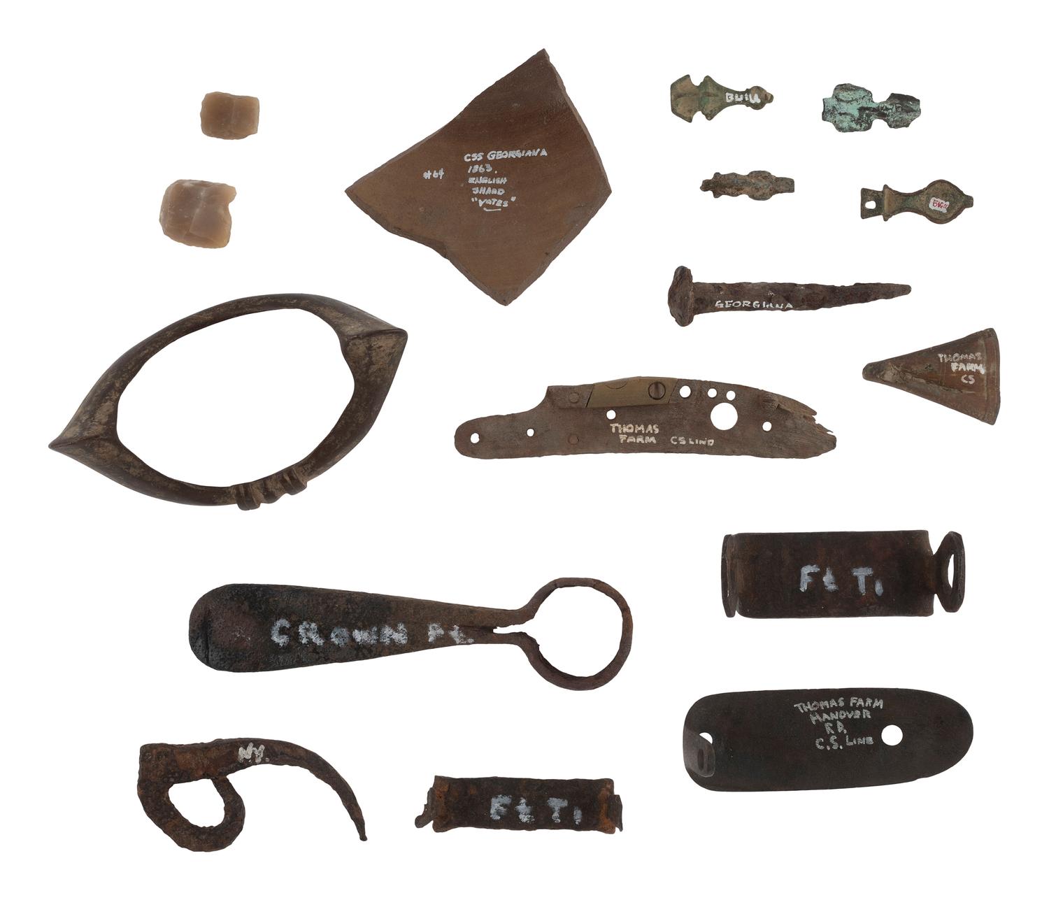 [MILITARIA]. Large collection of excavated relics from American battlefields. Ca 18th-19th century.