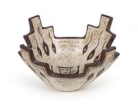 Albert Eustace (active 1970's/80's), Zuni Height 4 x diameter 7 1/4 inches.