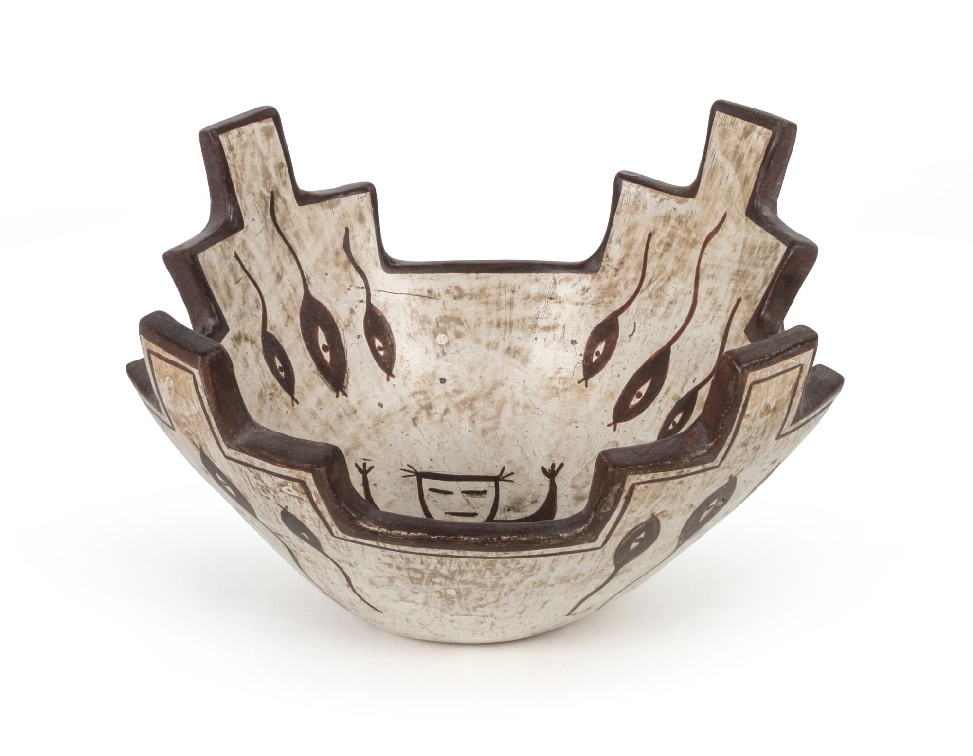 Albert Eustace (active 1970's/80's), Zuni Height 4 x diameter 7 1/4 inches.