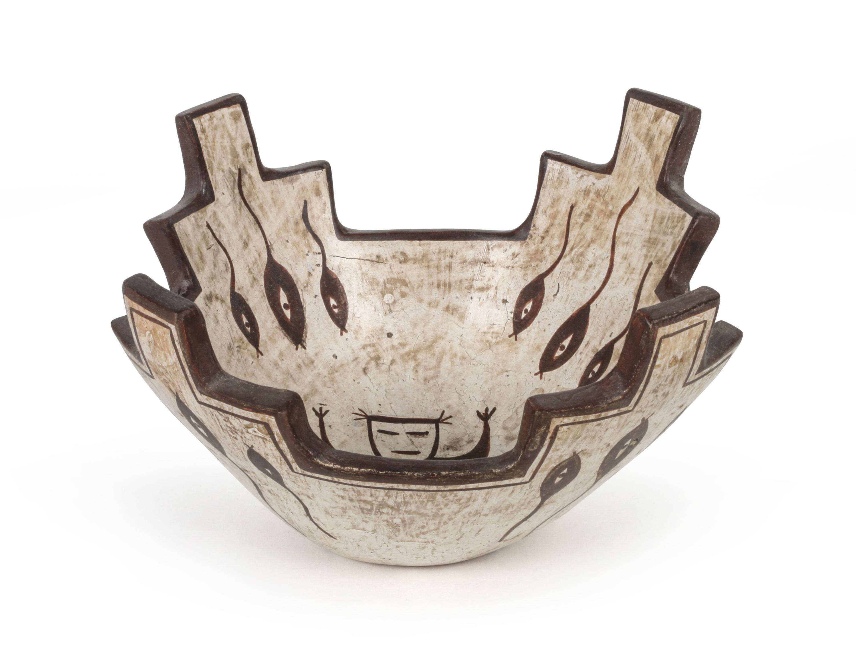 Albert Eustace (active 1970's/80's), Zuni Height 4 x diameter 7 1/4 inches.