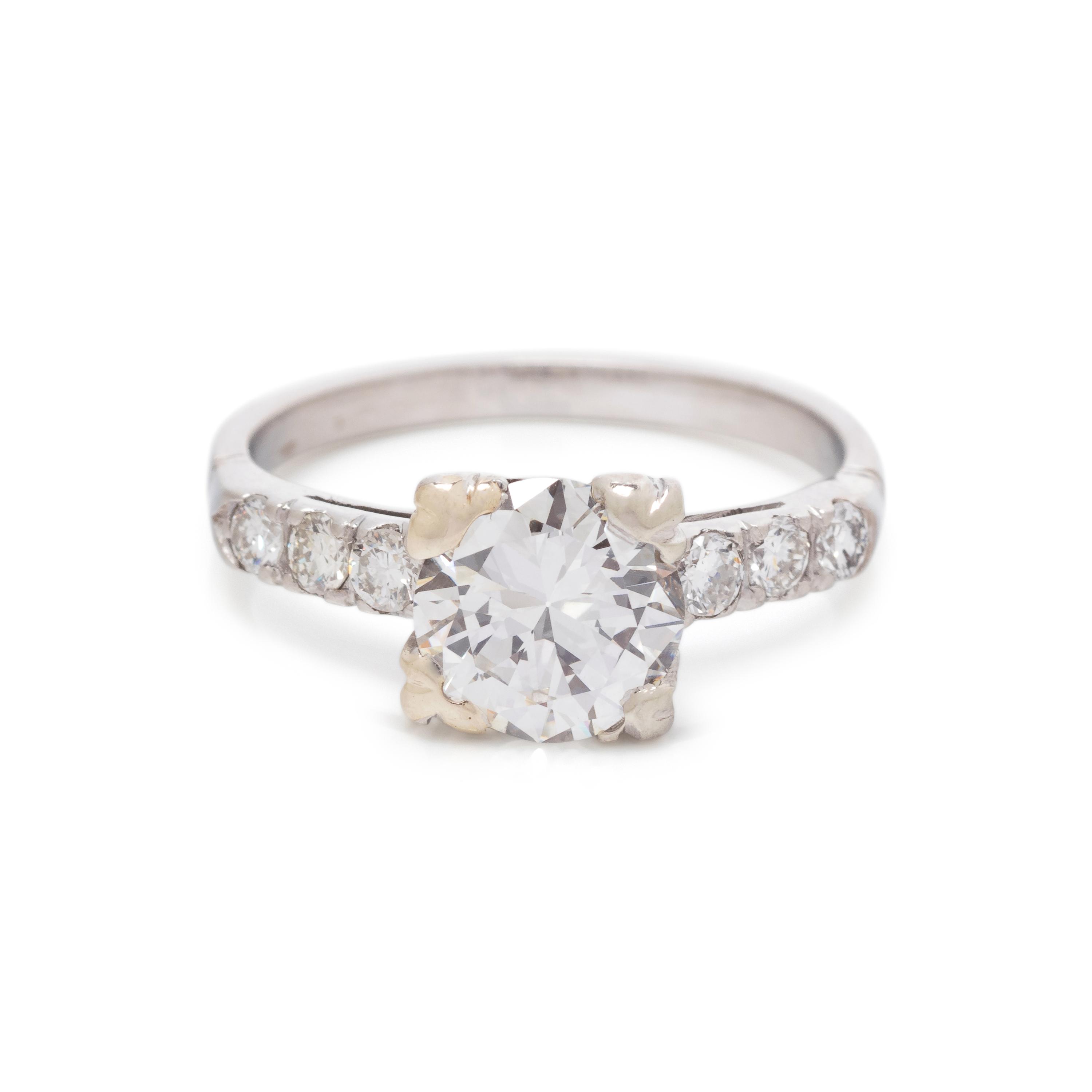 ANTIQUE, DIAMOND RING