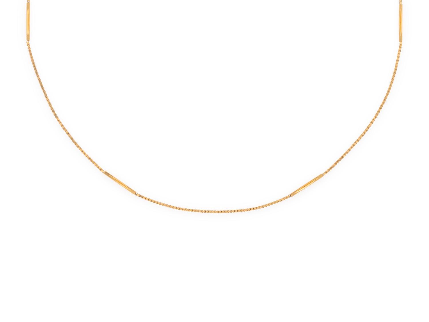 COLLECTION OF YELLOW GOLD NECKLACES