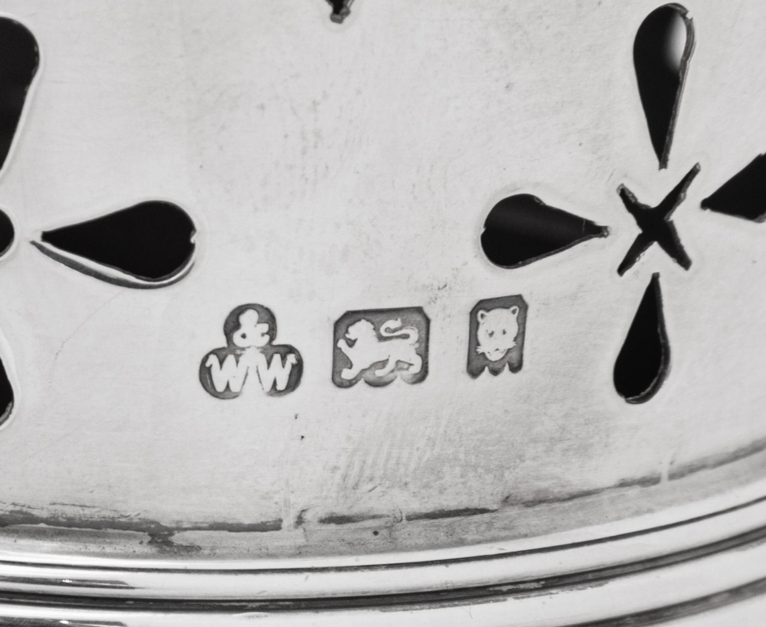 A Group of English, Continental and American Silver Articles