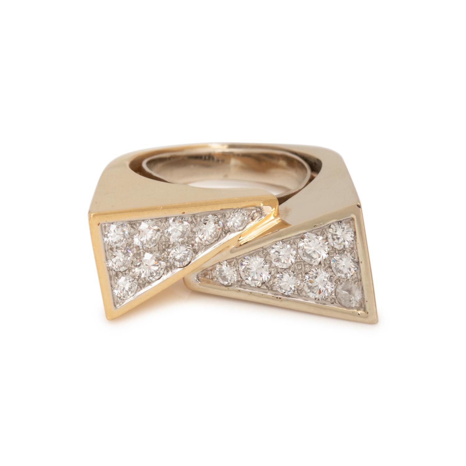 BICOLOR GOLD AND DIAMOND RING