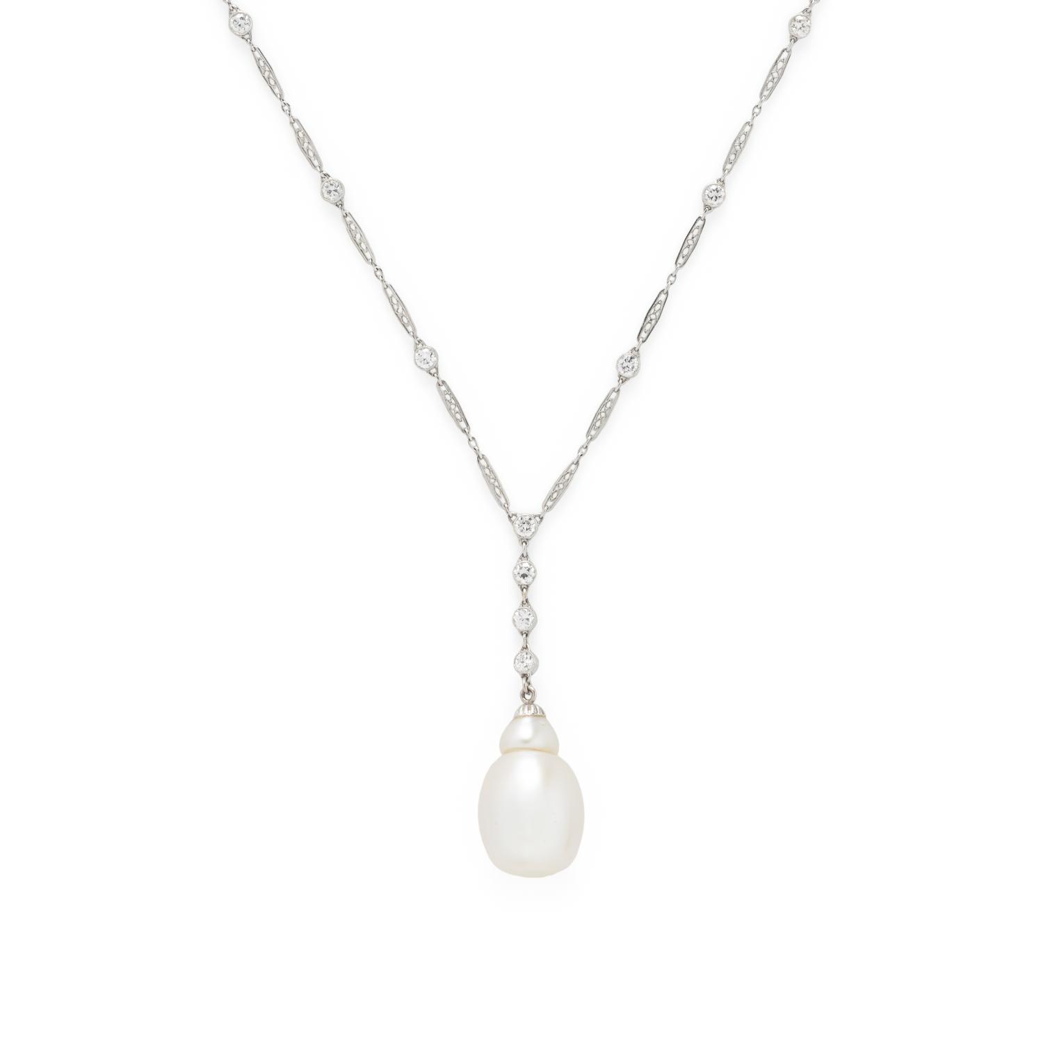 EDWARDIAN, PLATINUM, DIAMOND, AND SOUTH SEA CULTURED PEARL NECKLACE