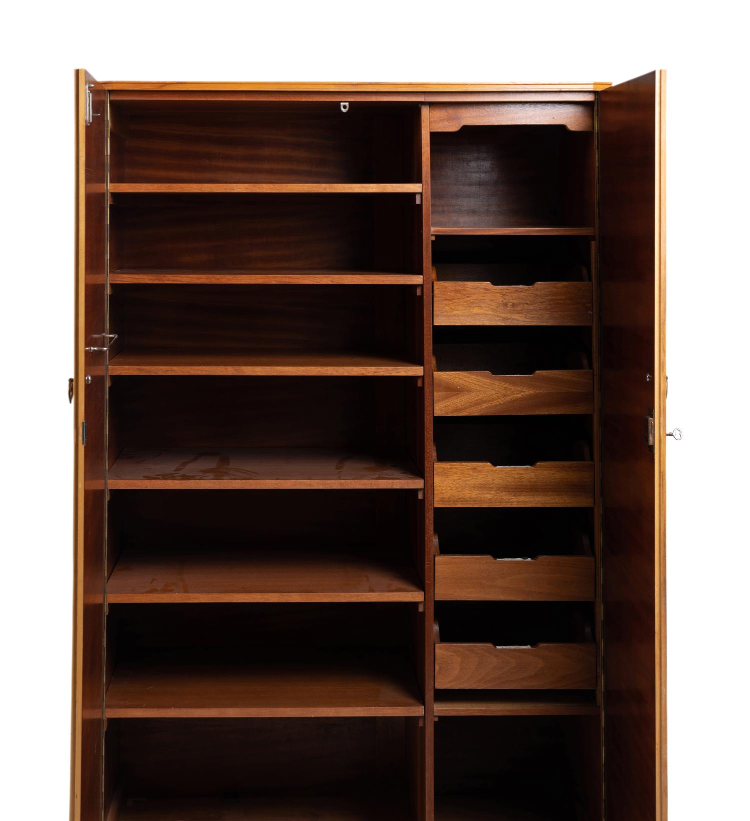 Wardrobe Cabinet
