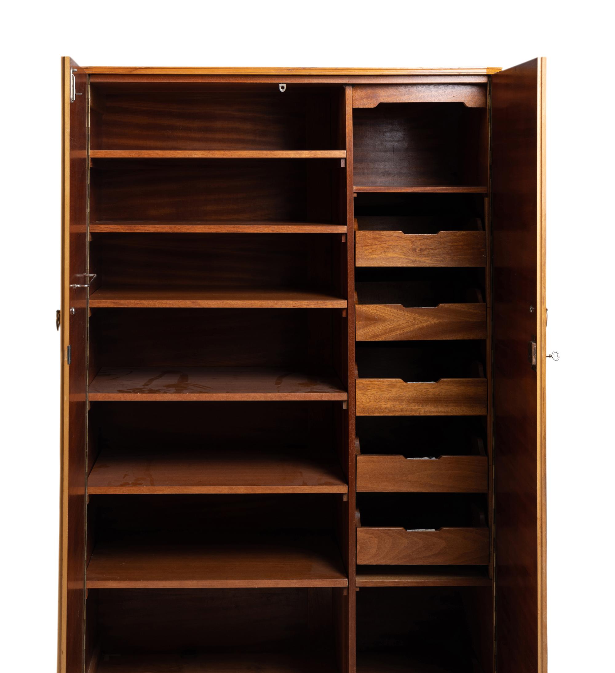 Wardrobe Cabinet
