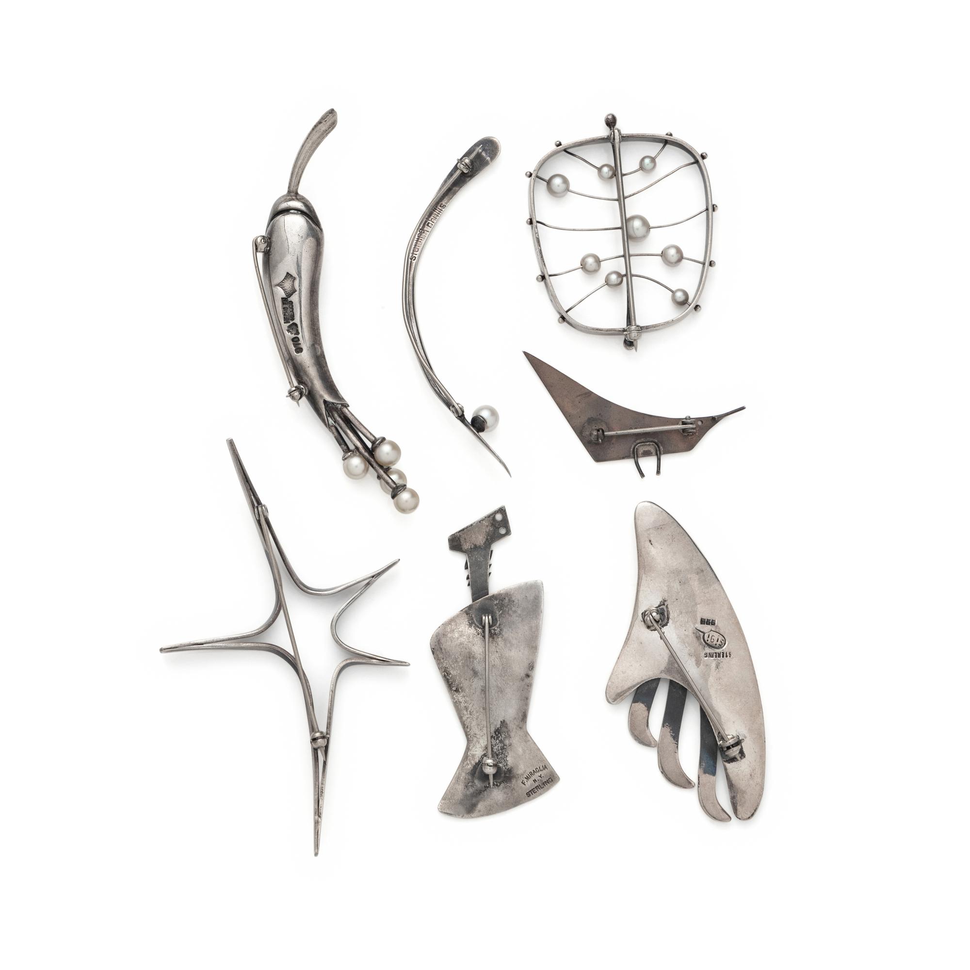MODERNIST, COLLECTION OF STERLING SILVER AND MIXED METAL BROOCHES