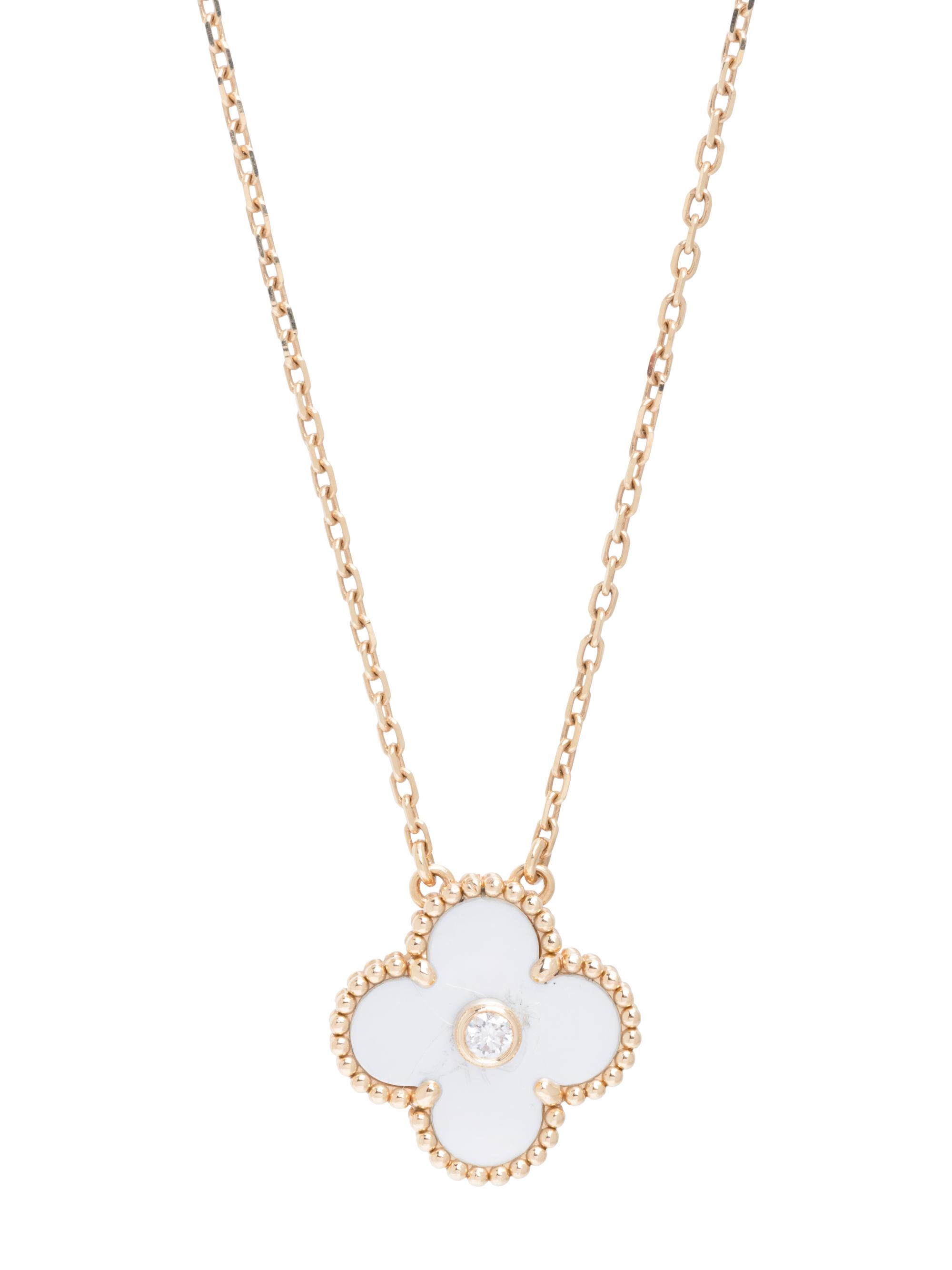 VAN CLEEF & ARPELS, YELLOW GOLD, MOTHER-OF-PEARL AND DIAMOND 'ALHAMBRA' NECKLACE