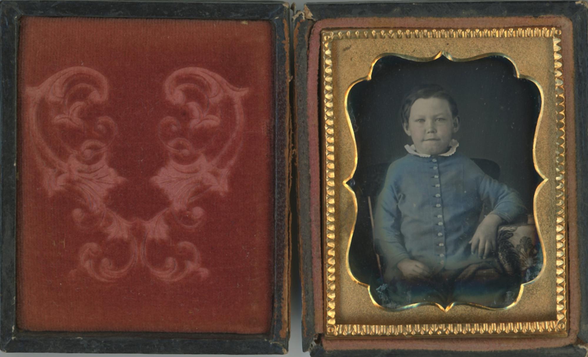 [Daguerreotype] Naked Baby and Blue Boy