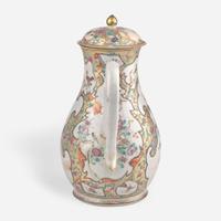 A large Chinese export famille-rose decorated porcelain jug and cover 粉彩出口瓷大盖壶 Qing dynasty, mid 18th century ? ??????