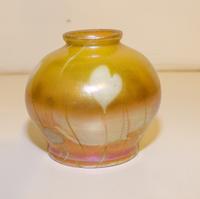 An American Iridescent Glass Shade Height 4 3/4 inches. — EARLY 20TH CENTURY