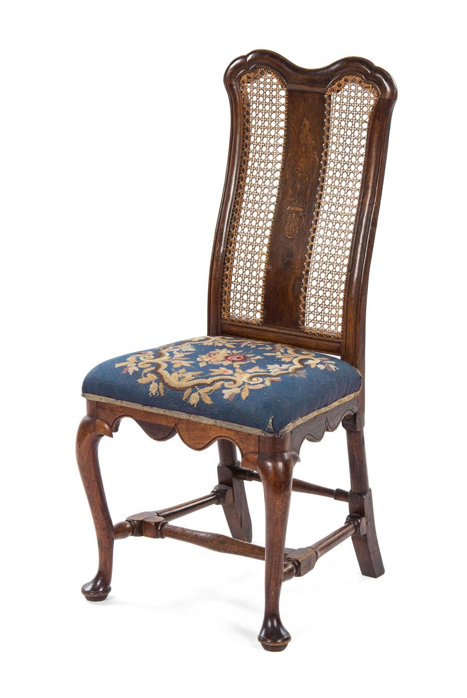 An American Queen Anne Walnut Side Chair, 19TH CENTURY, Height 41 3/4 inches. — 19TH CENTURY,