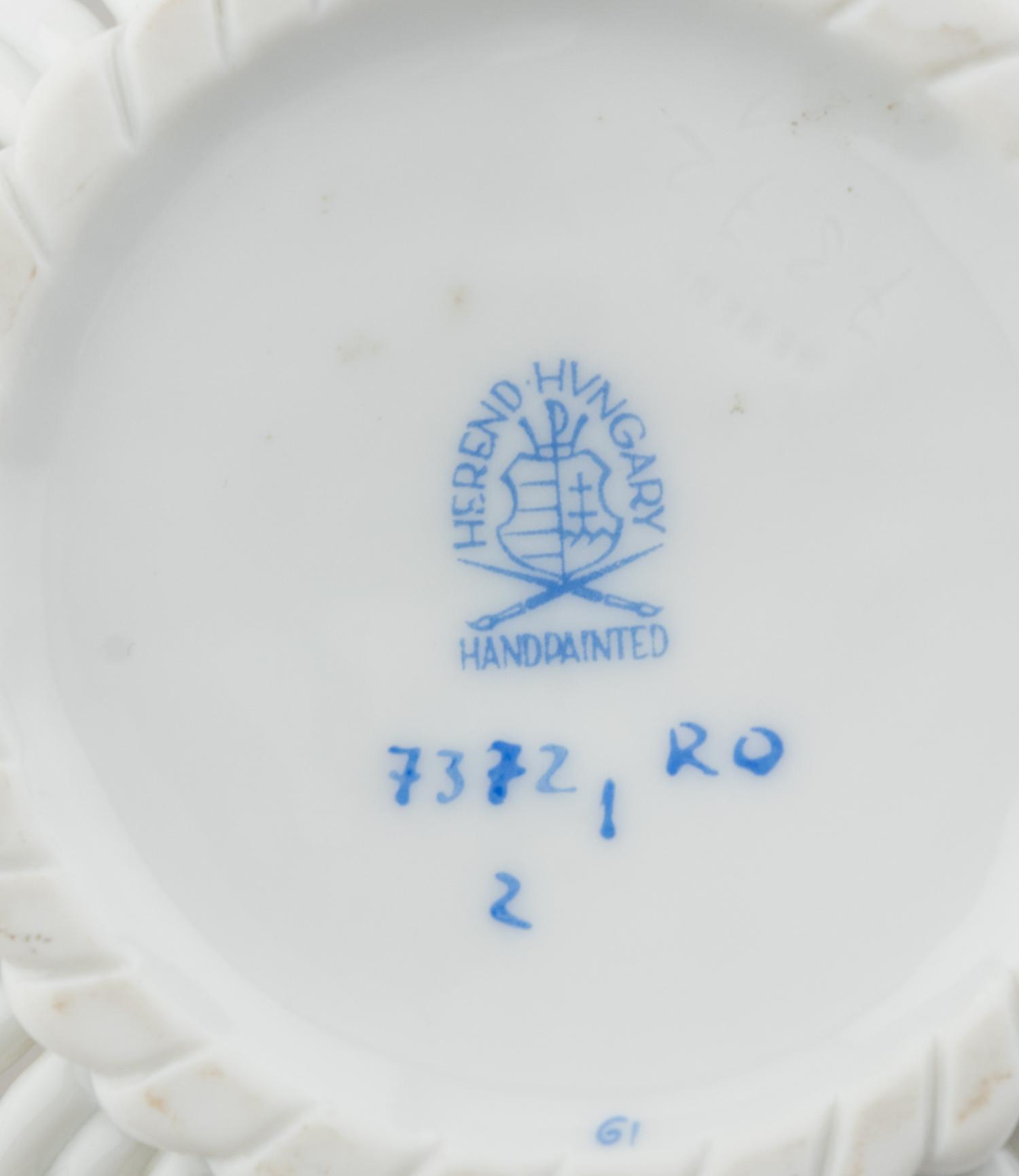 A Herend Rothschild Bird Porcelain Dinner Service