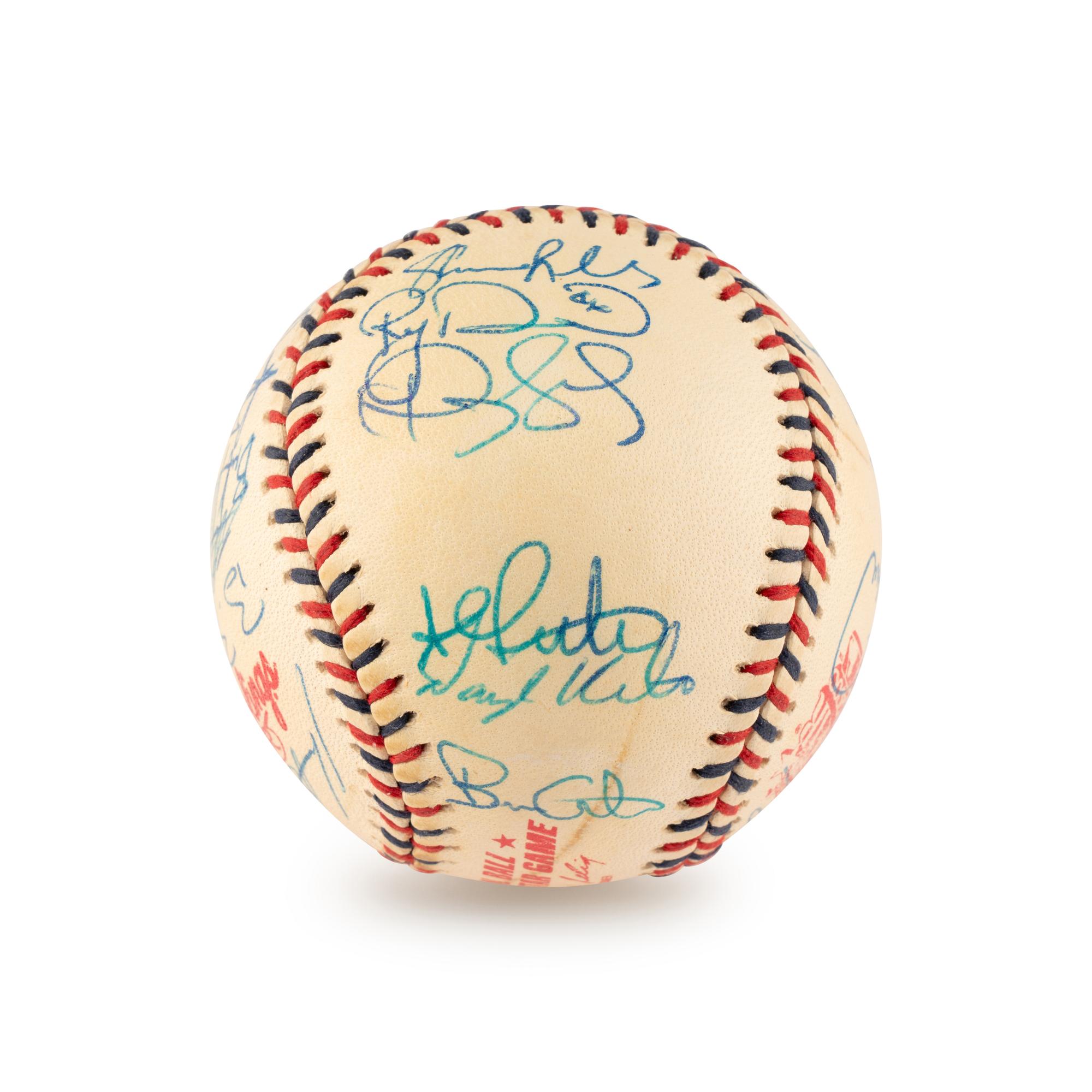 A 2000 All-Star Game National League Team Signed Autograph Baseball (Beckett Authentication Services)