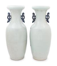 A Pair of Chinese Blue and White Porcelain Vases