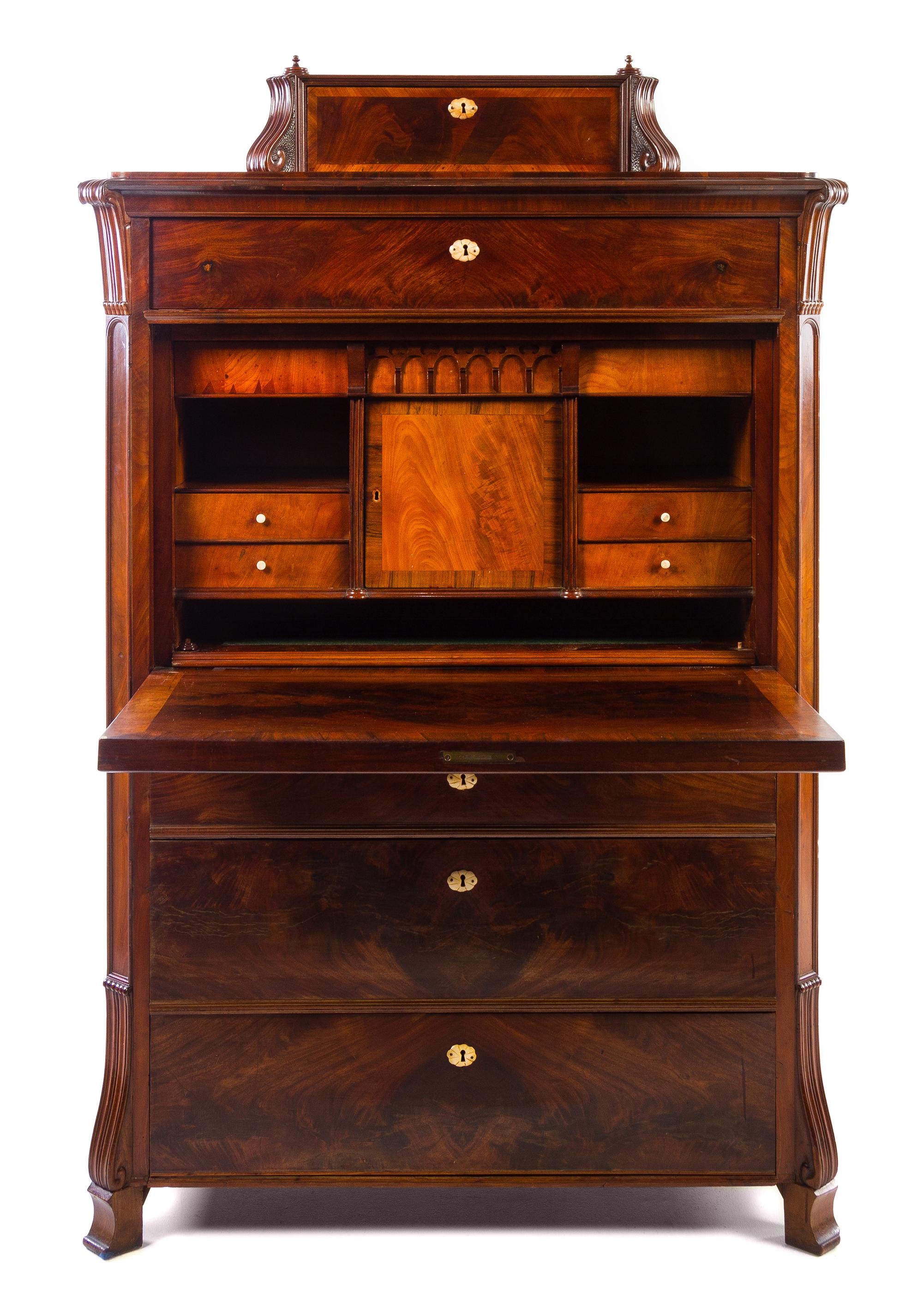 A German or Austrian Walnut Secretaire a Abattant Height 63 1/2 x width 39 1/4 x depth 20 1/4 inches. — LATE 19TH/EARLY 20TH CENTURY