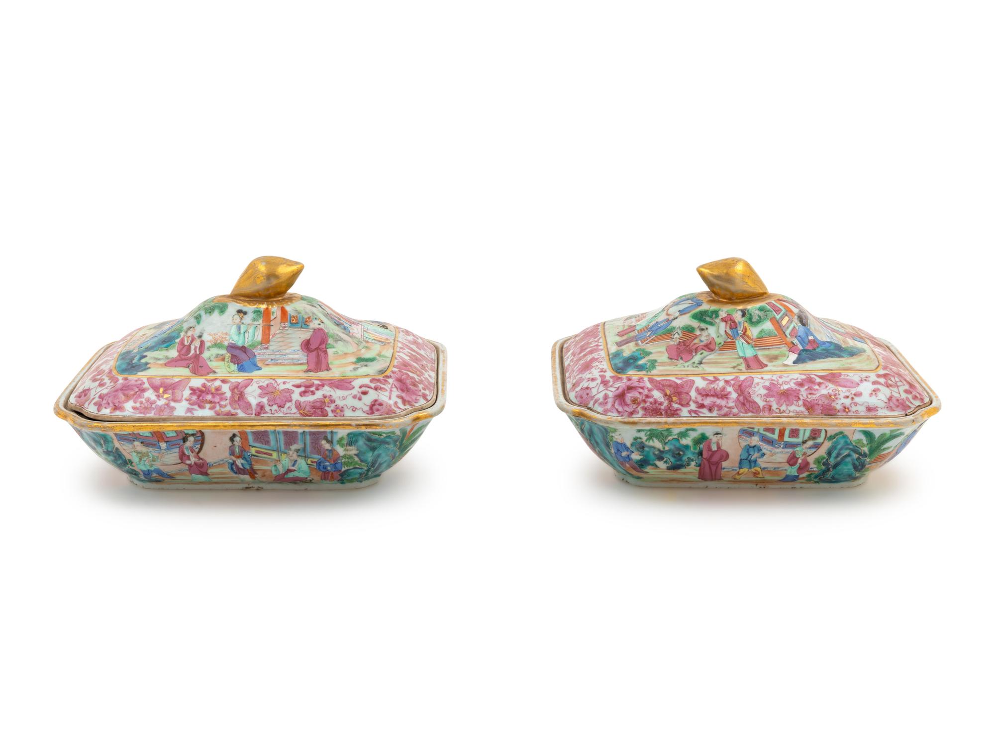 A Pair of Chinese Export Rose Mandarin and Mauve Decorated Porcelain Vegetable Dishes