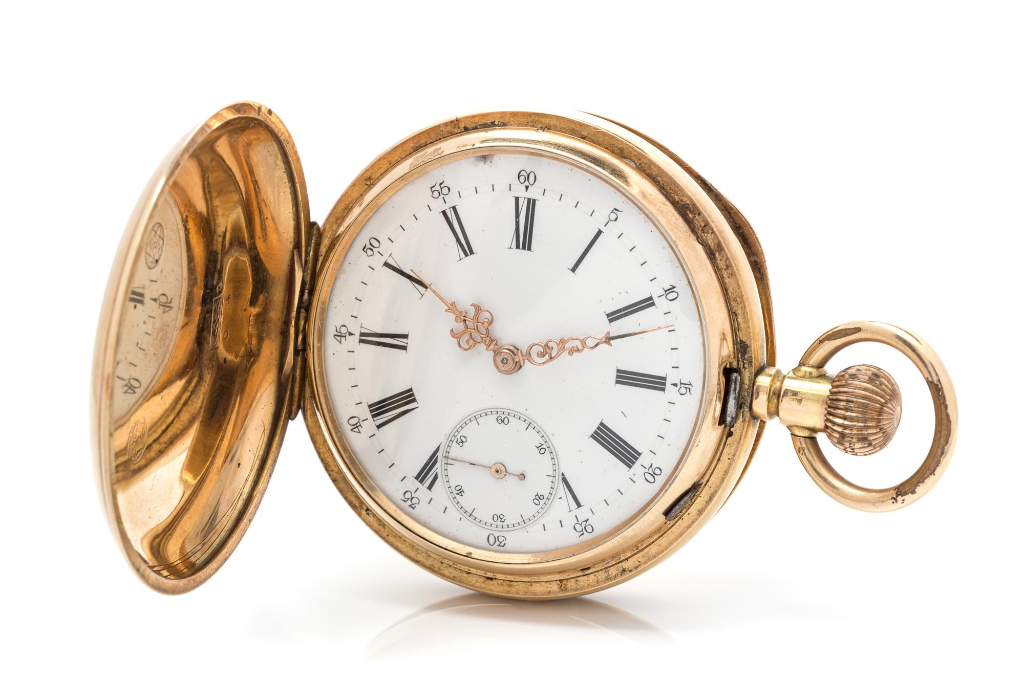 A 14 Karat Yellow Gold Hunter Case Pocket Watch, 68.90 dwts.