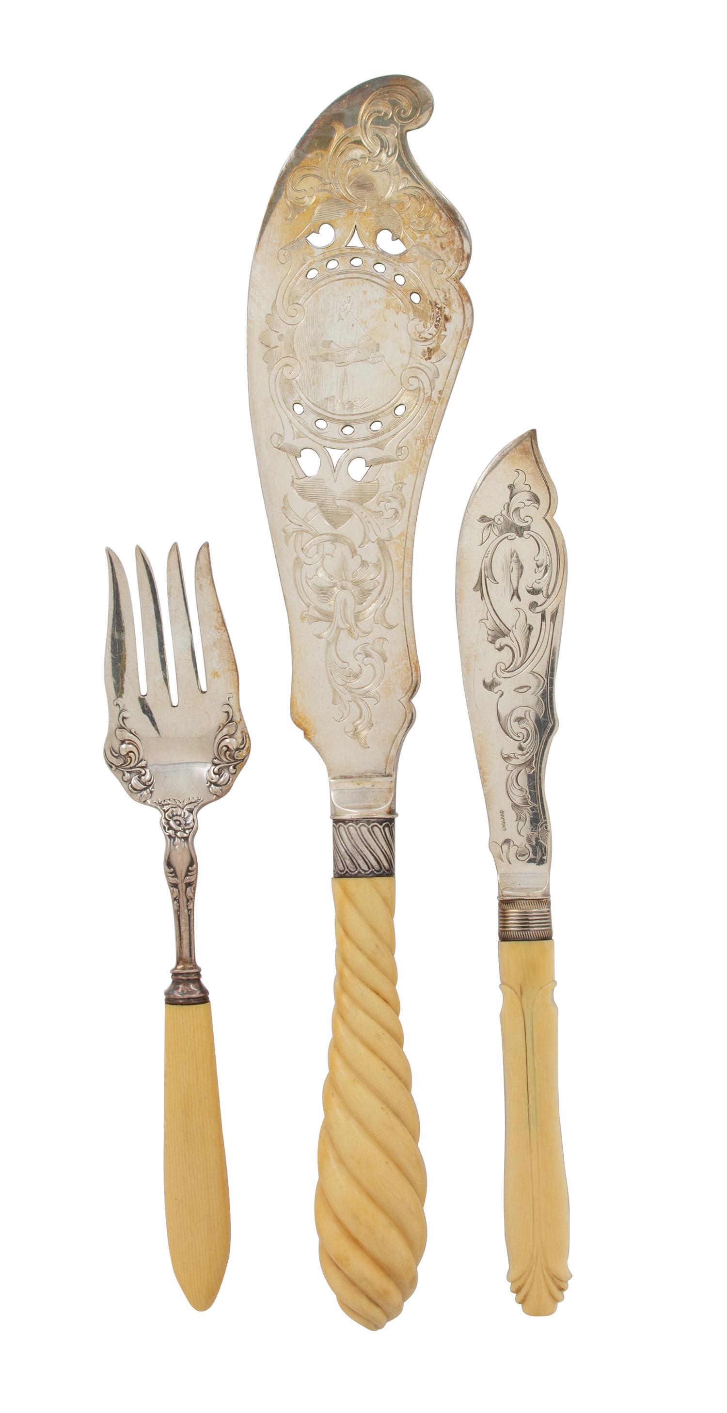 An English Silverplate Chased Fish Set with Faux Ivory Twist Handles, L. Tolbert Co., 20th Century, together with an electroplate serve