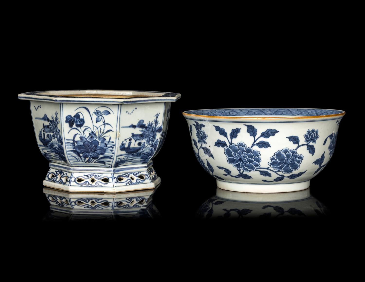 Two Chinese Blue and White Porcelain Vessels