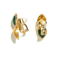 EMMANUEL TARPIN, YELLOW GOLD AND EMERALD CLIP EARRINGS