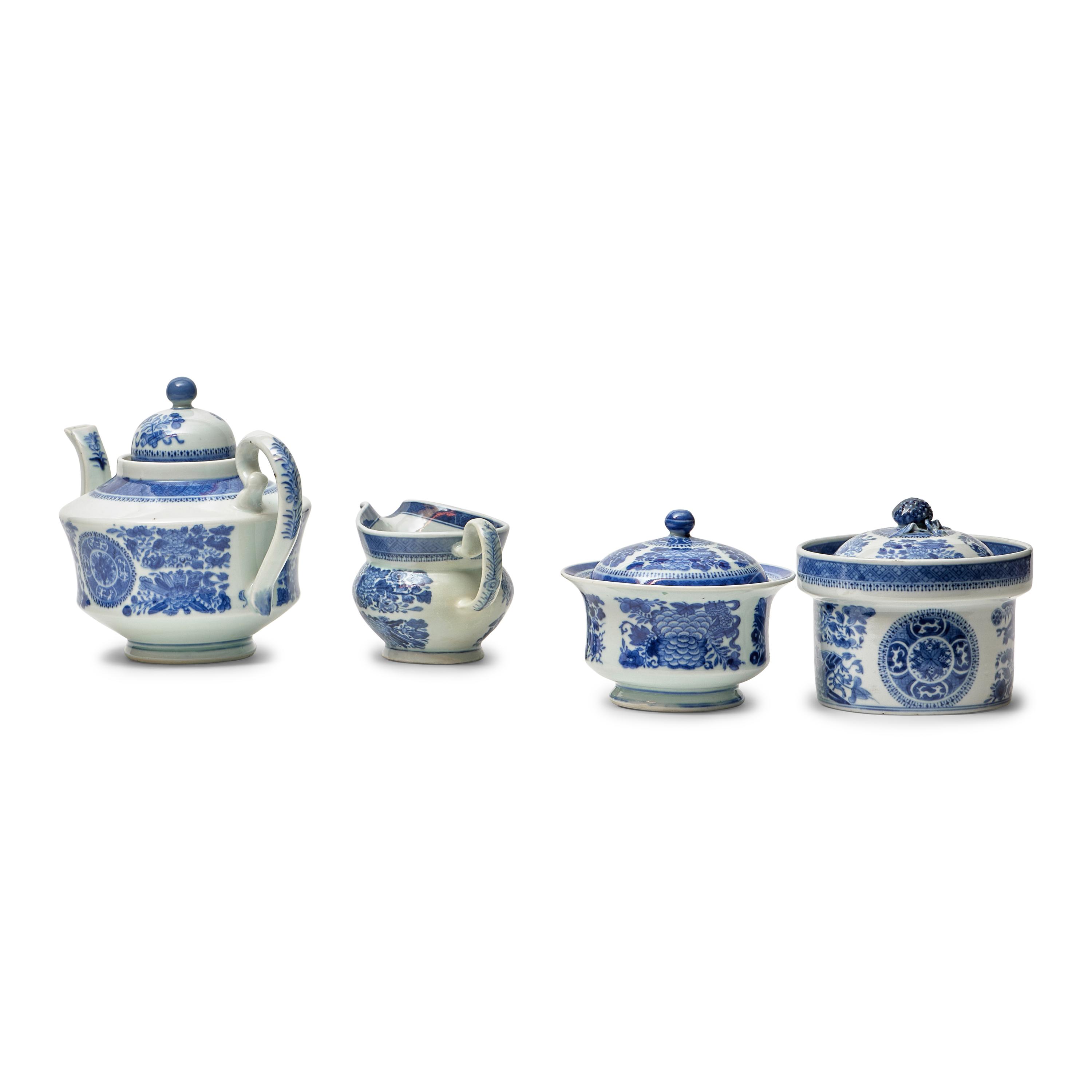 Four Chinese Export Porcelain Fitzhugh Tablewares