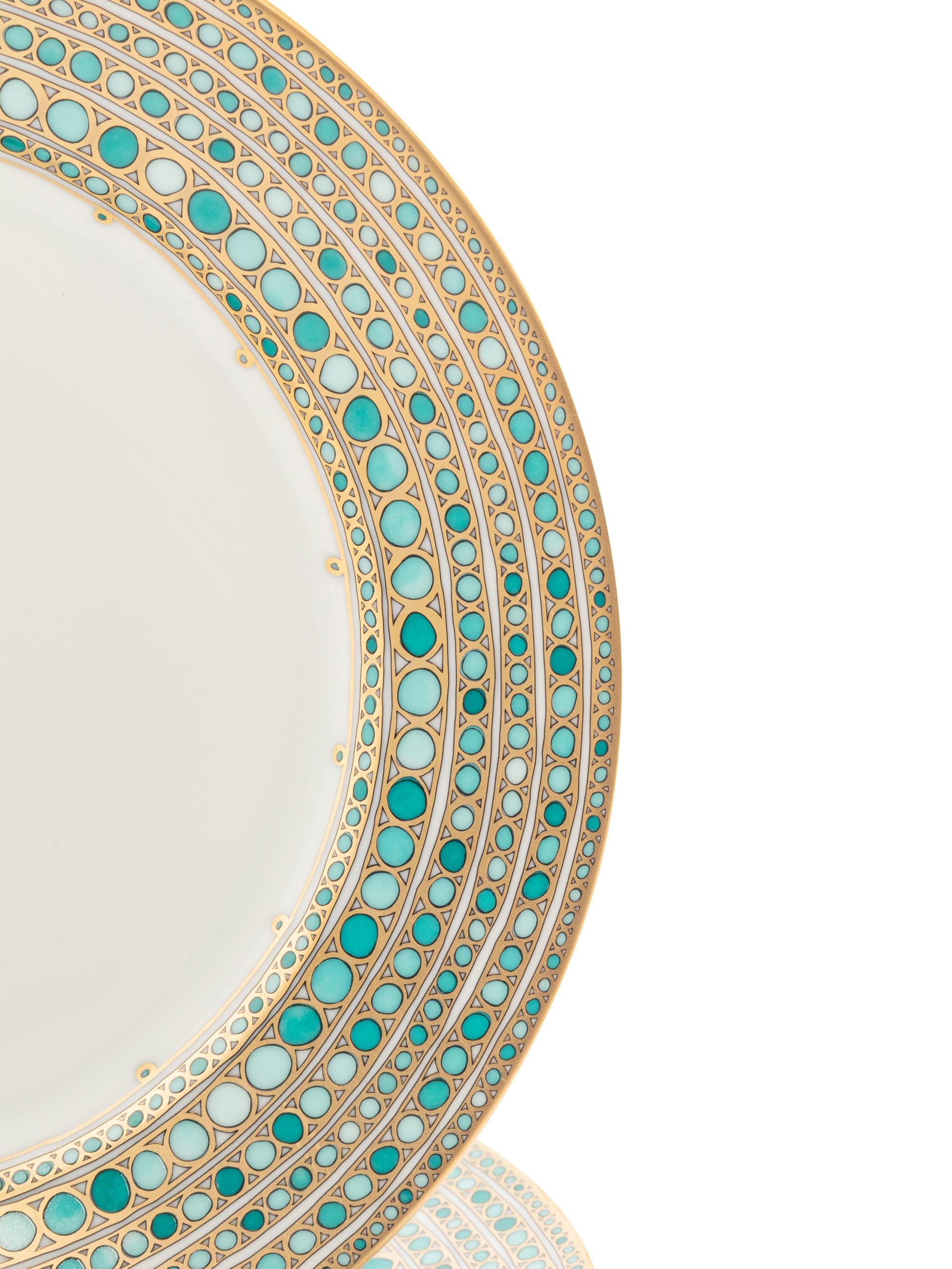 A Robert Haviland and C. Parlon Limoges Porcelain Dinner Service