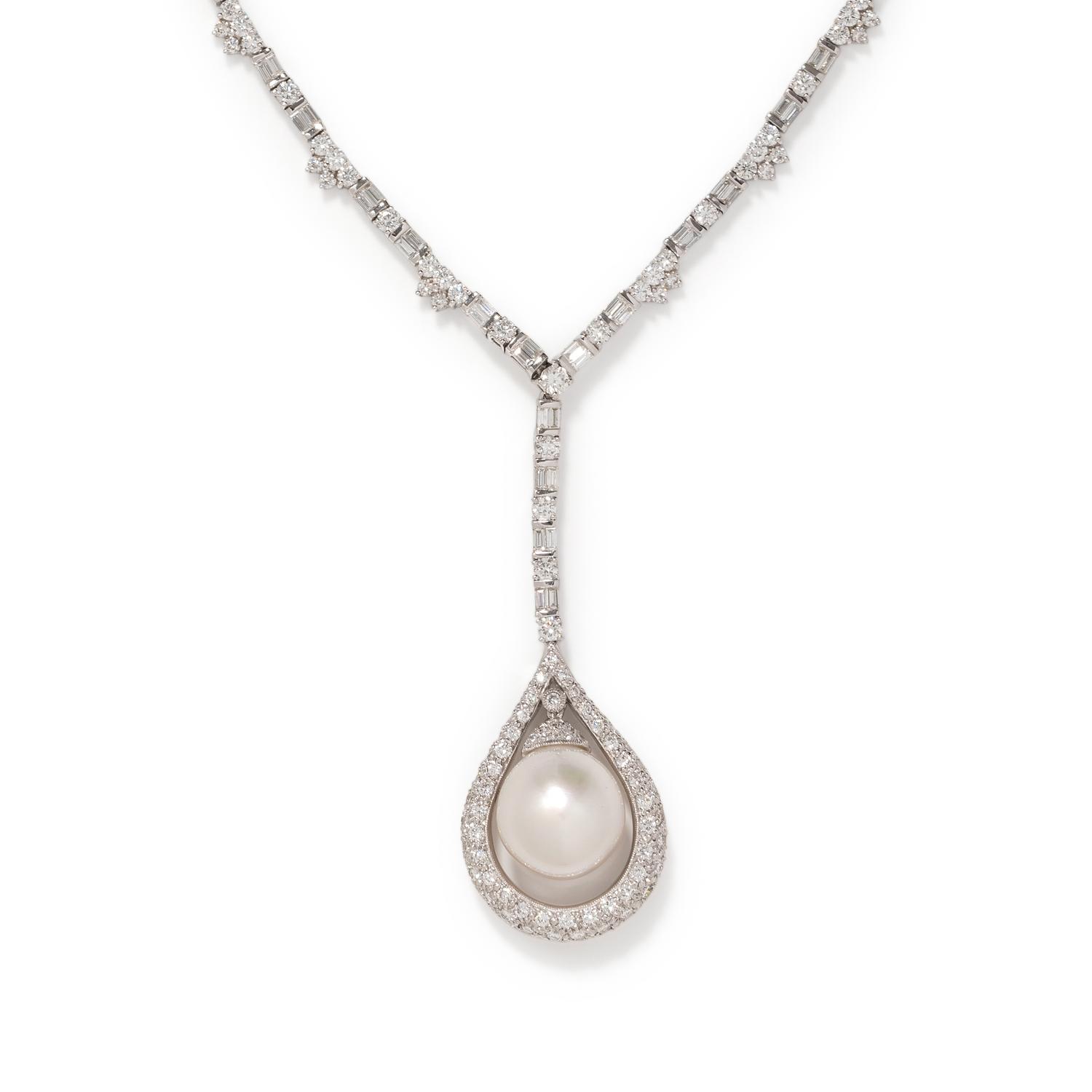 DIAMOND AND CULTURED SOUTH SEA PEARL CONVERTIBLE NECKLACE