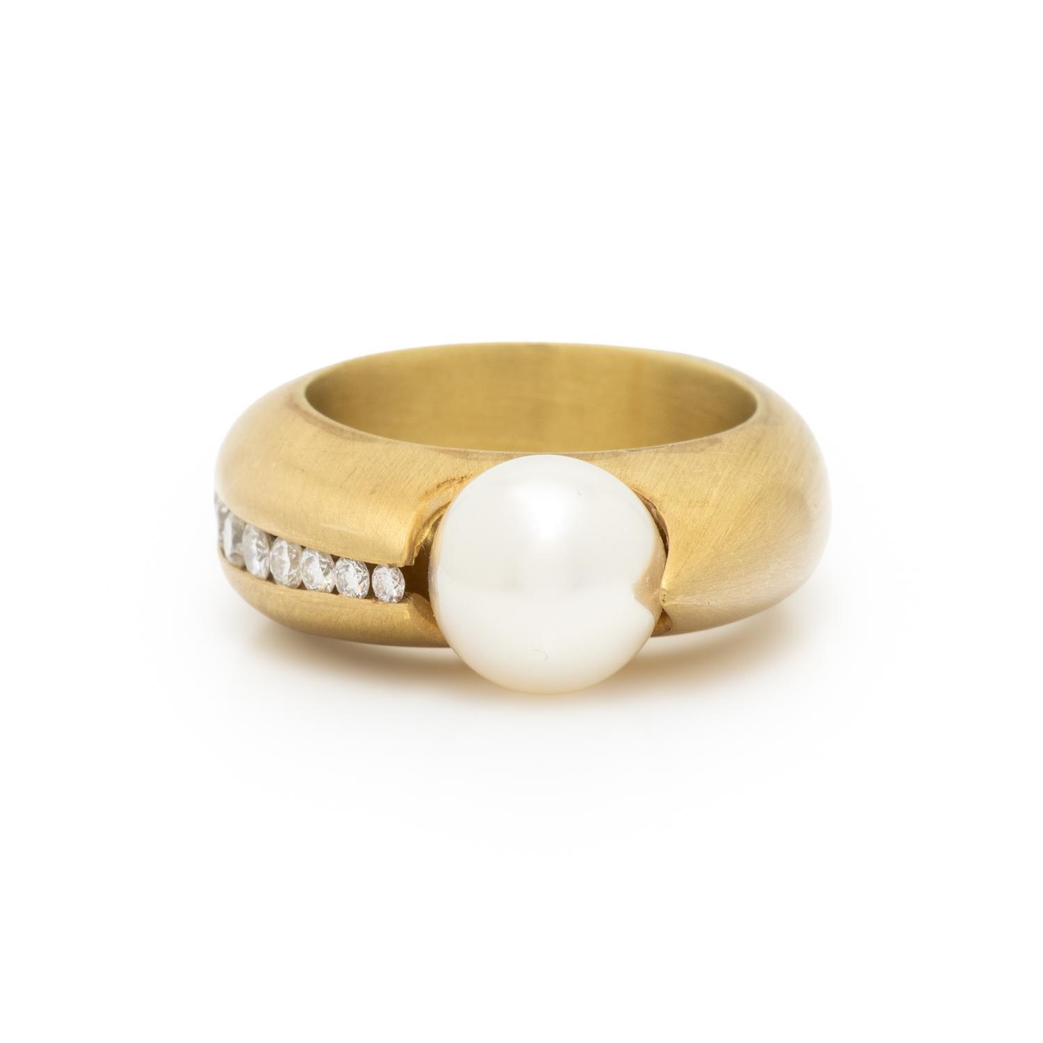 CULTURED PEARL, DIAMOND, AND YELLOW GOLD RING