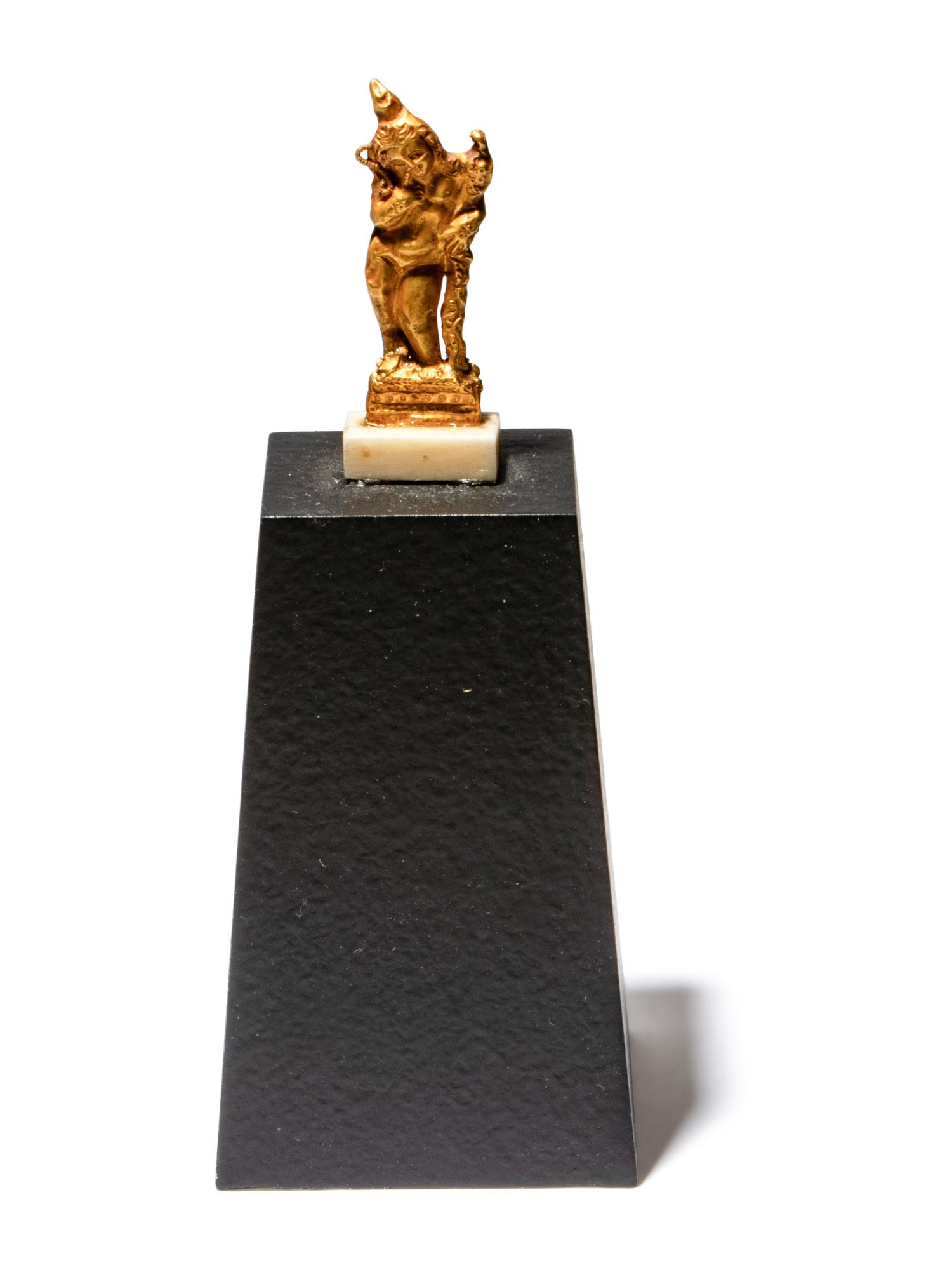 An Egyptian Gold Harpocrates