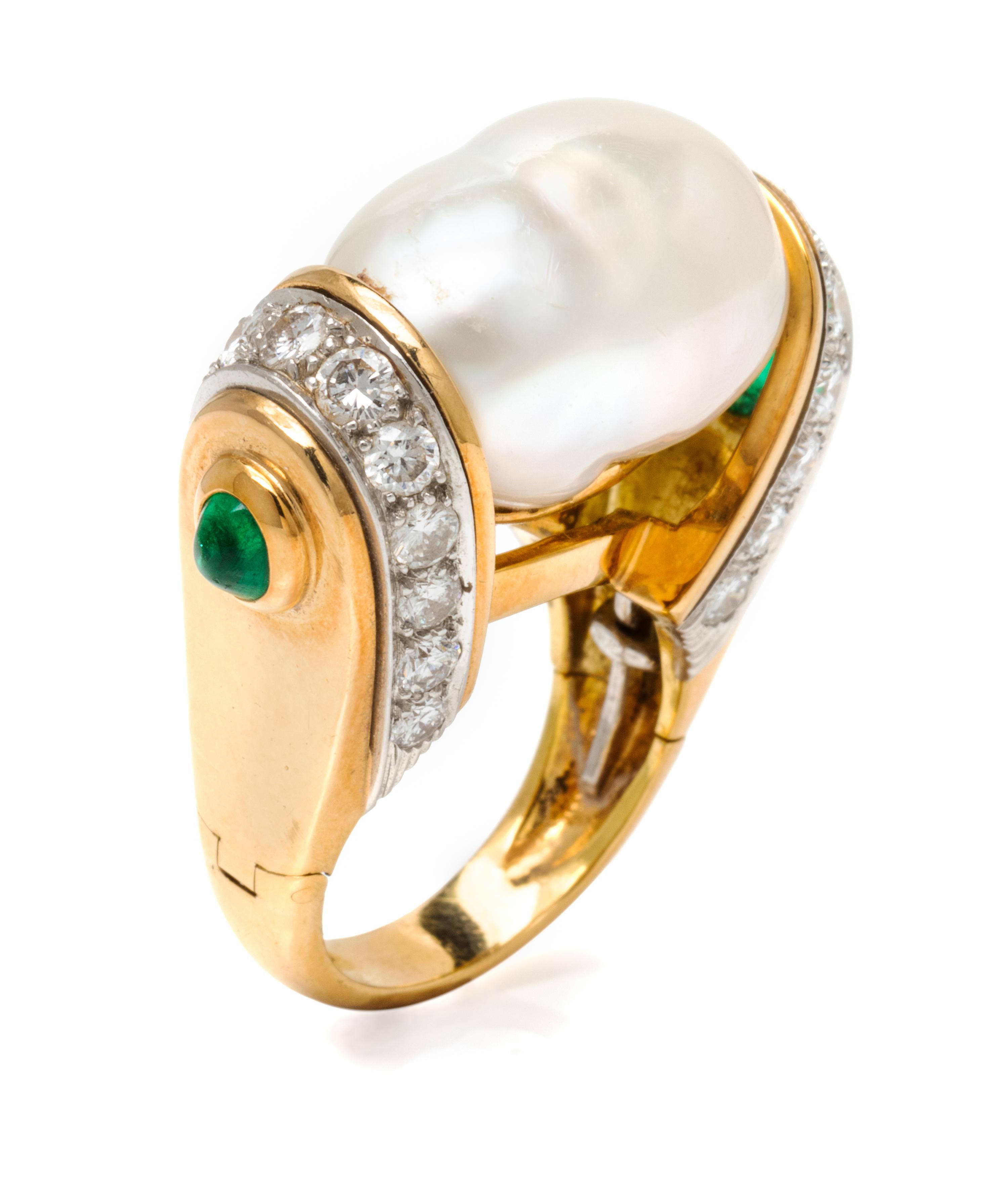 An 18 Karat Yellow Gold, Platinum, Cultured Baroque Pearl, Diamond and Emerald Ring, David Webb, 15.50 dwts.