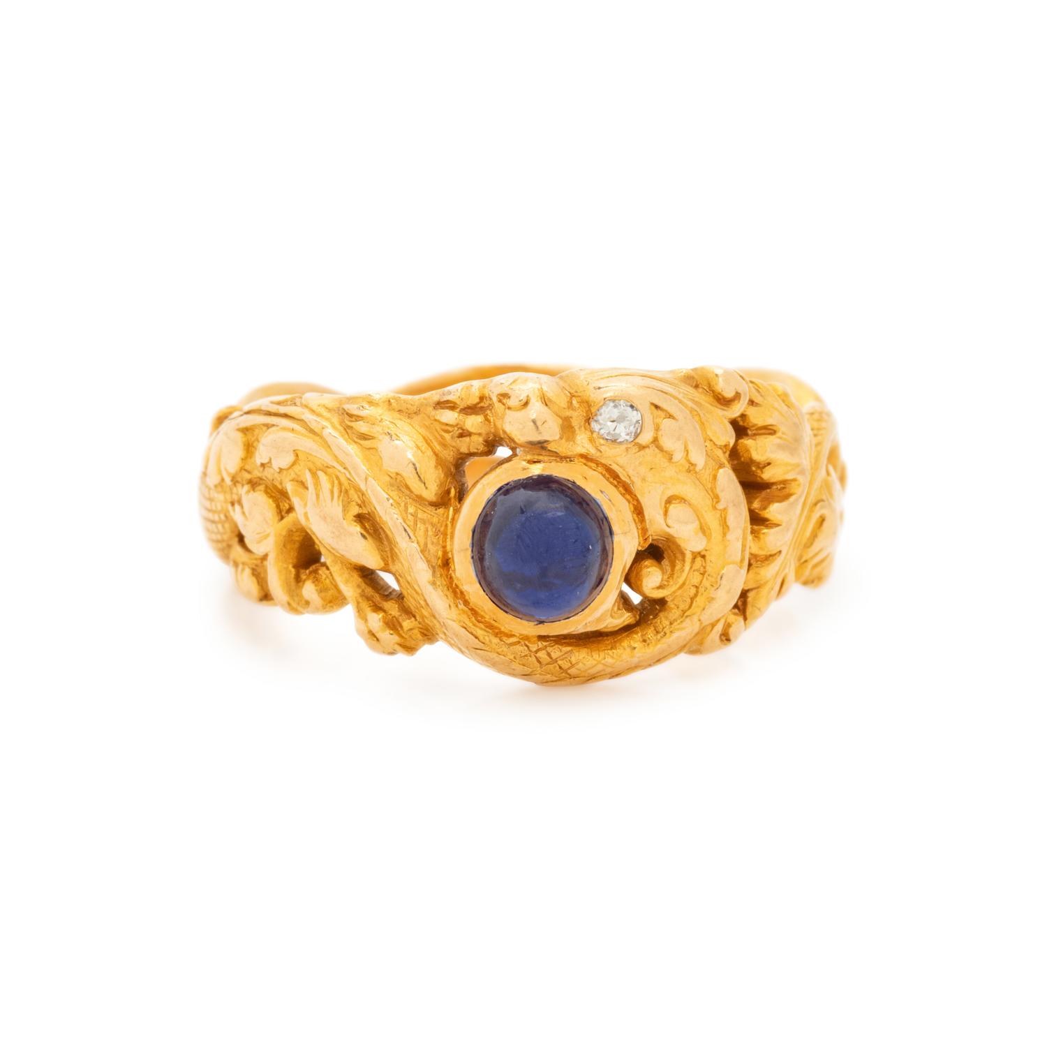 YELLOW GOLD, SAPPHIRE AND DIAMOND RING