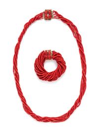 MULTISTRAND CORAL BEAD SET