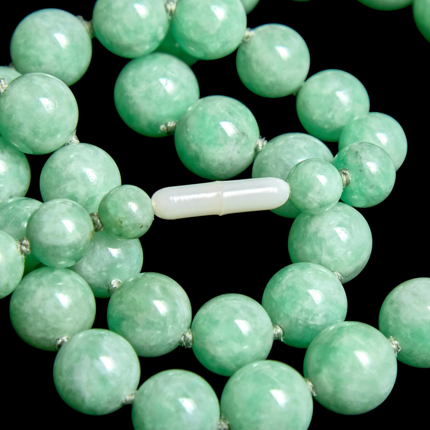 Two Chinese Green Jadeite Necklaces 翡翠珠鏈两条
