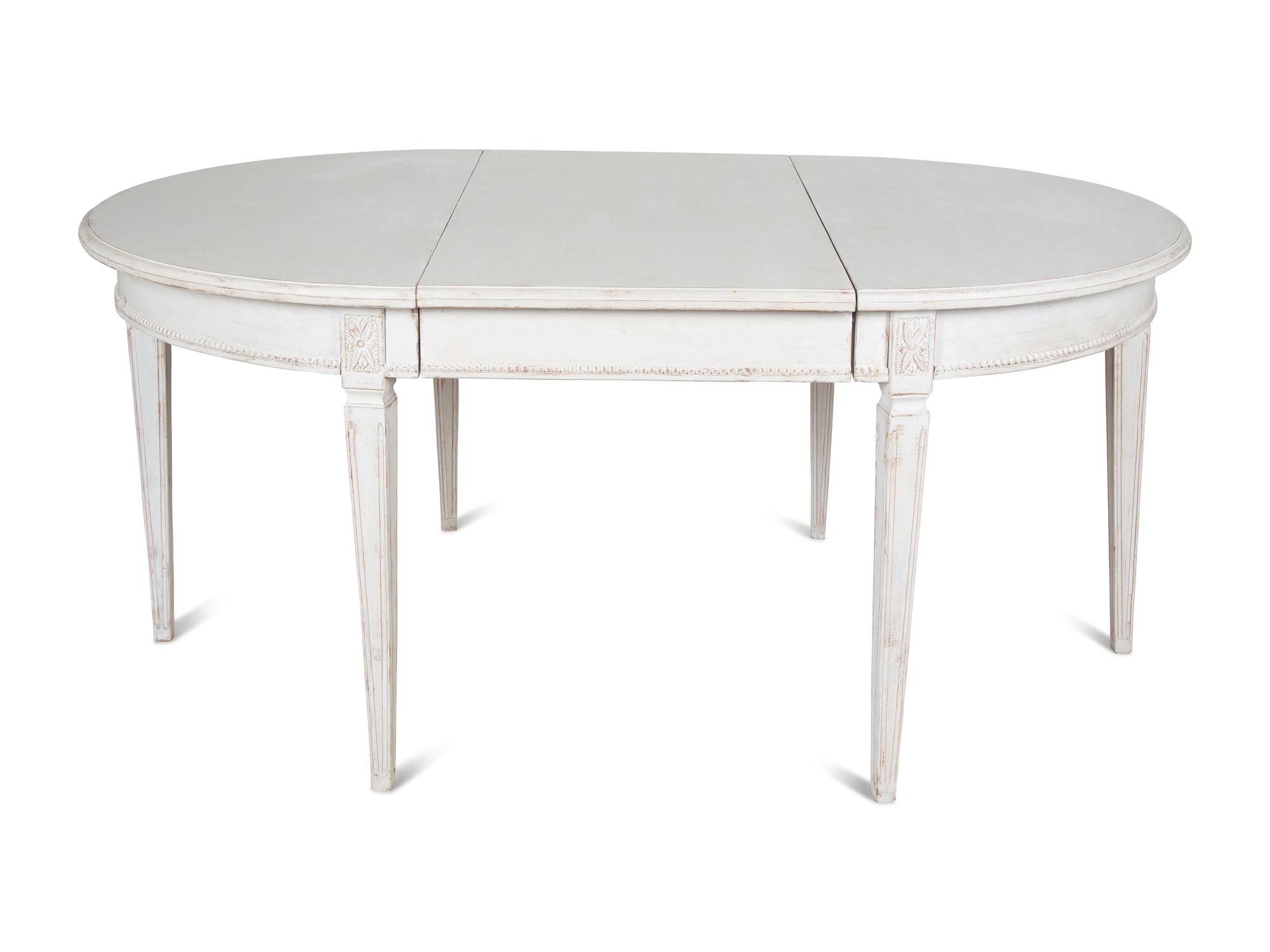 A Louis XVI Style Painted Dining Table — 20TH CENTURY