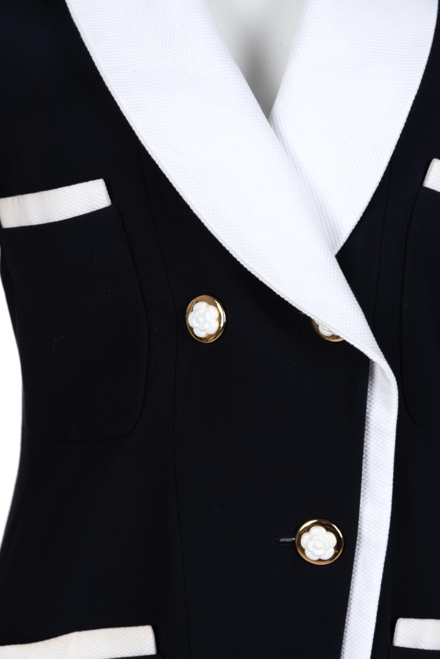Chanel Cotton Jacket with Removable Collar and Cuffs, Late 1980s