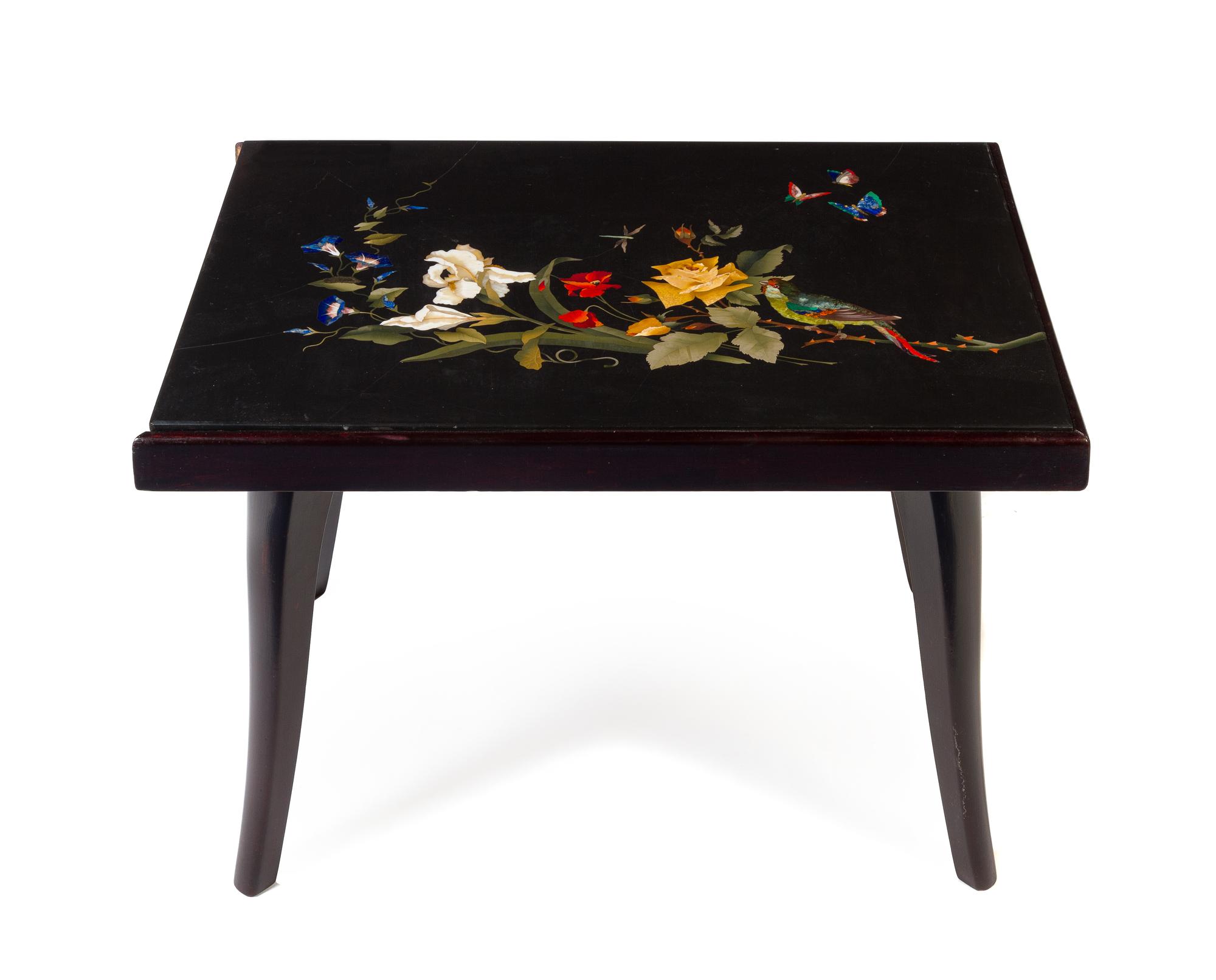 A Florentine Pietra Dura Plaque Width of plaque 18 1/4 x depth 26 1/2 inches. — 20TH CENTURY