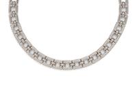 WHITE GOLD AND DIAMOND NECKLACE