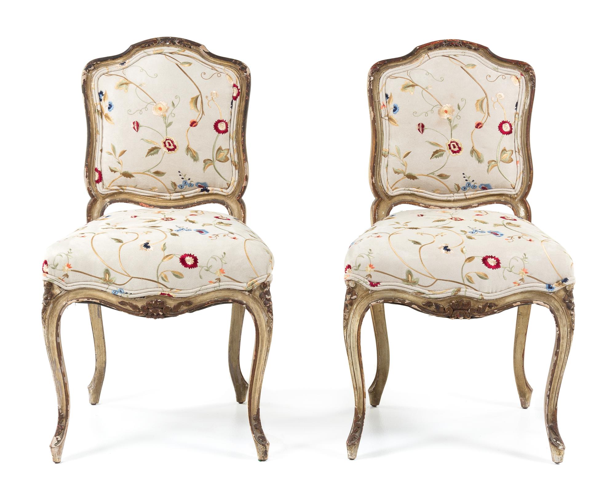 A Pair of Louis XV Style Painted Side Chairs Height 32 inches. — LATE 19TH/EARLY 20TH CENTURY