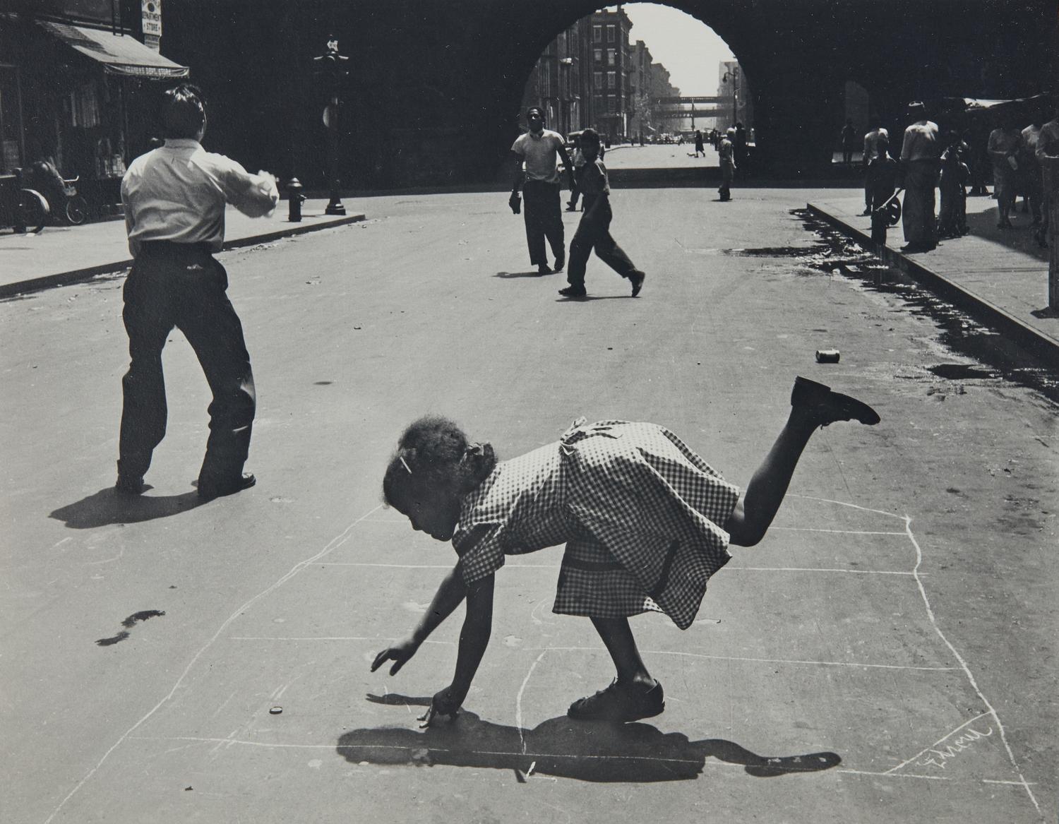 Walter Rosenblum (1919-2006) Hopscotch, 105th Street, New York City,1952