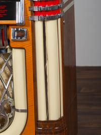 A Seeburg 'Bubbler' Disc Jukebox