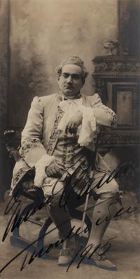 CARUSO, Enrico (1873-1921). Black and white photograph signed ("Enrico Caruso"), 1915.