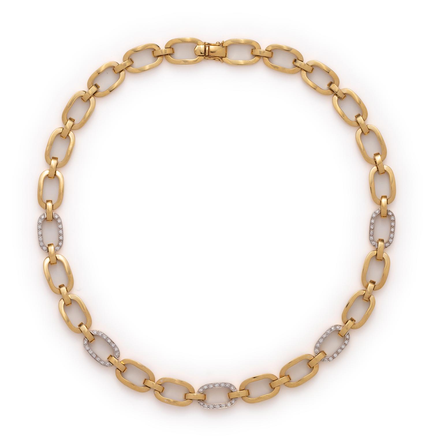 YELLOW GOLD AND DIAMOND NECKLACE