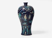 A Chinese Fahua 'Figural' Vase, Meiping