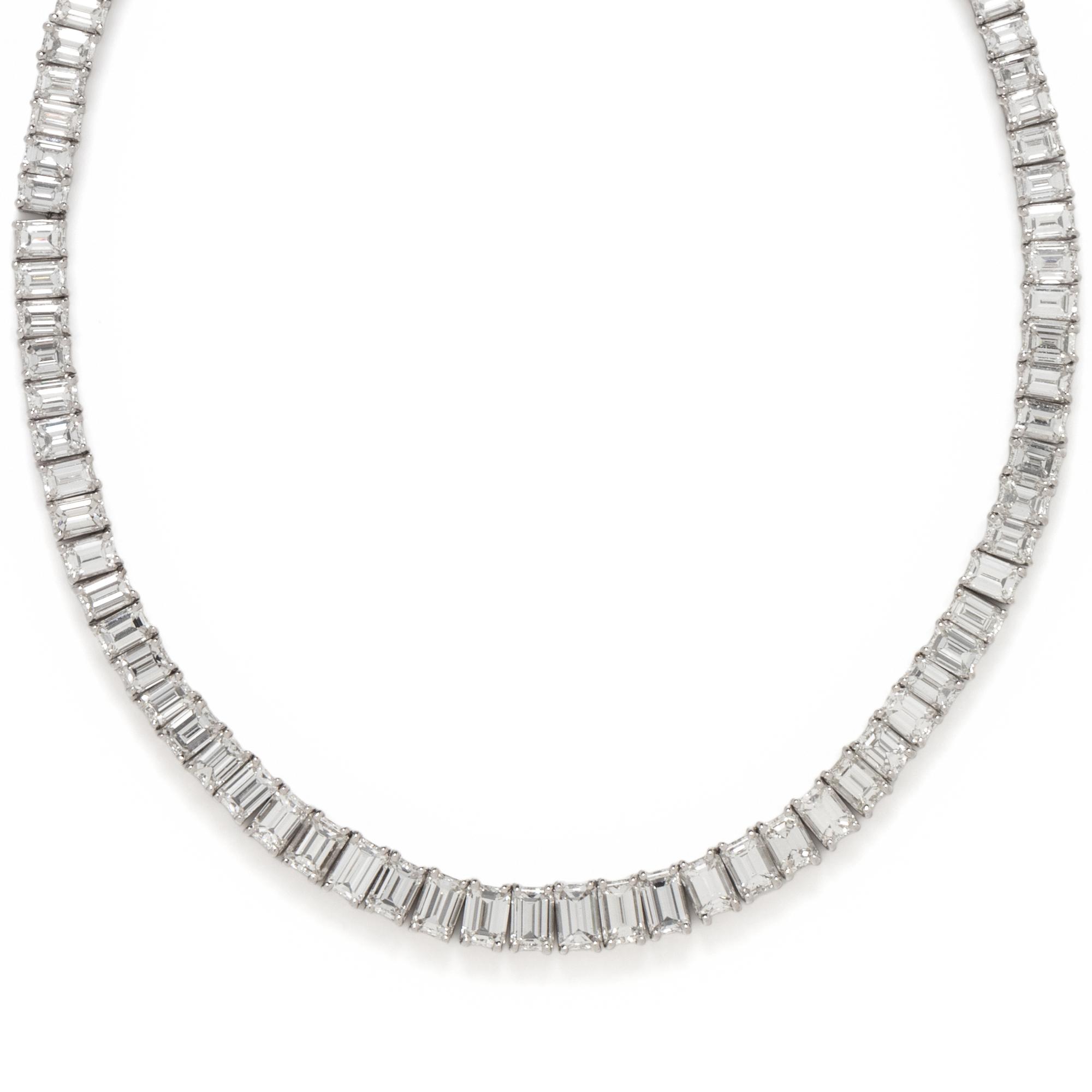 DIAMOND AND PLATINUM NECKLACE
